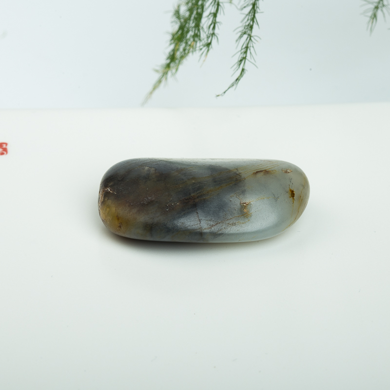 天然籽料和田青花玉随形吊坠-红掌柜