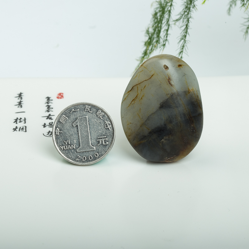 天然新疆籽料和田青花玉随形吊坠-红掌柜