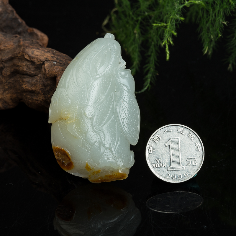 天然新疆籽料俏色和田玉常百财吊坠-红掌柜