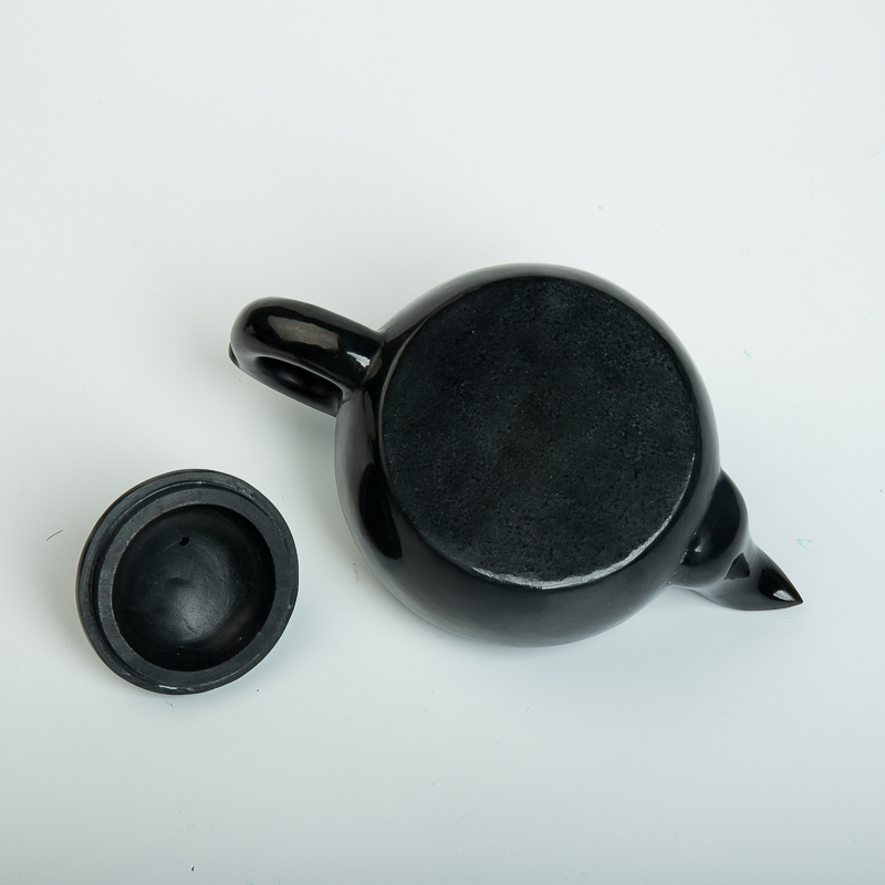 山料和田青玉茶壶摆件-红掌柜