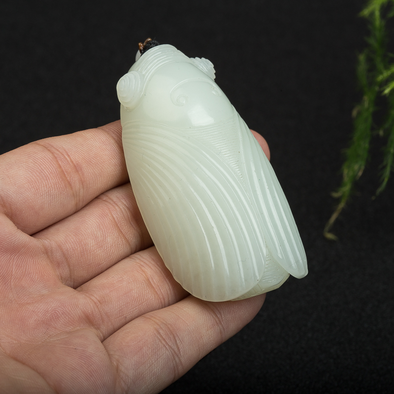 俄罗斯山料和田玉一鸣惊人吊坠-红掌柜