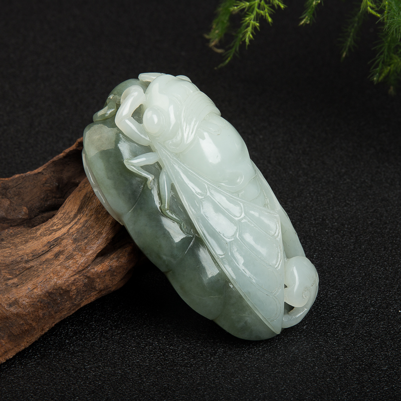 天然新疆籽料俏色和田玉吊坠-红掌柜