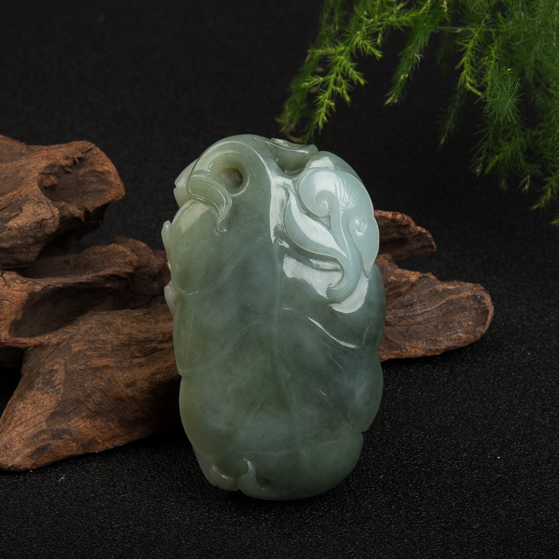 天然新疆籽料和田玉一鸣惊人吊坠-红掌柜