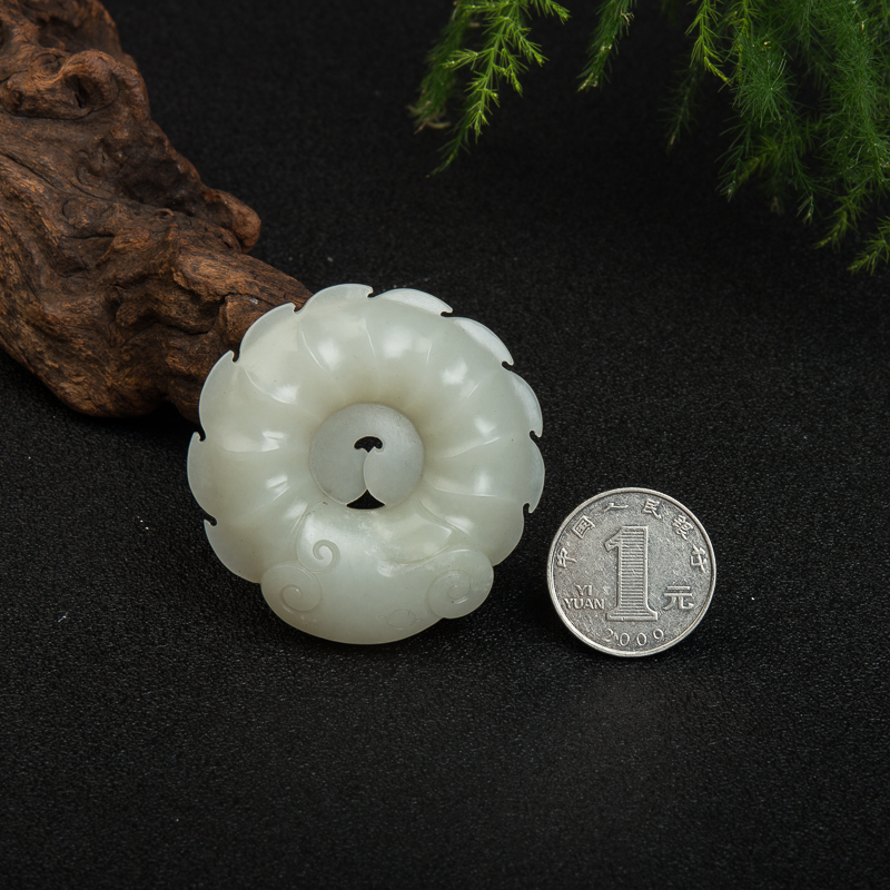 天然新疆籽料和田玉如意吊坠-红掌柜