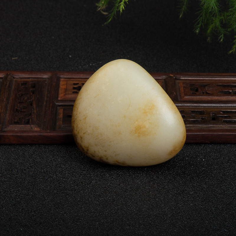 籽料天然和田玉原石-红掌柜