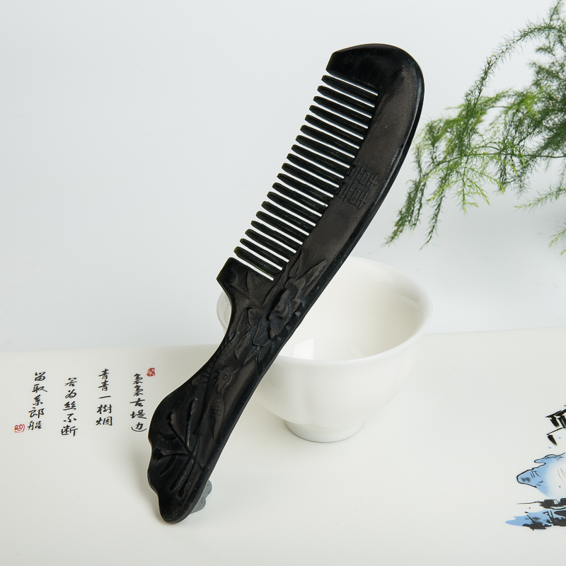 天然俄罗斯山料和田玉梳子-红掌柜