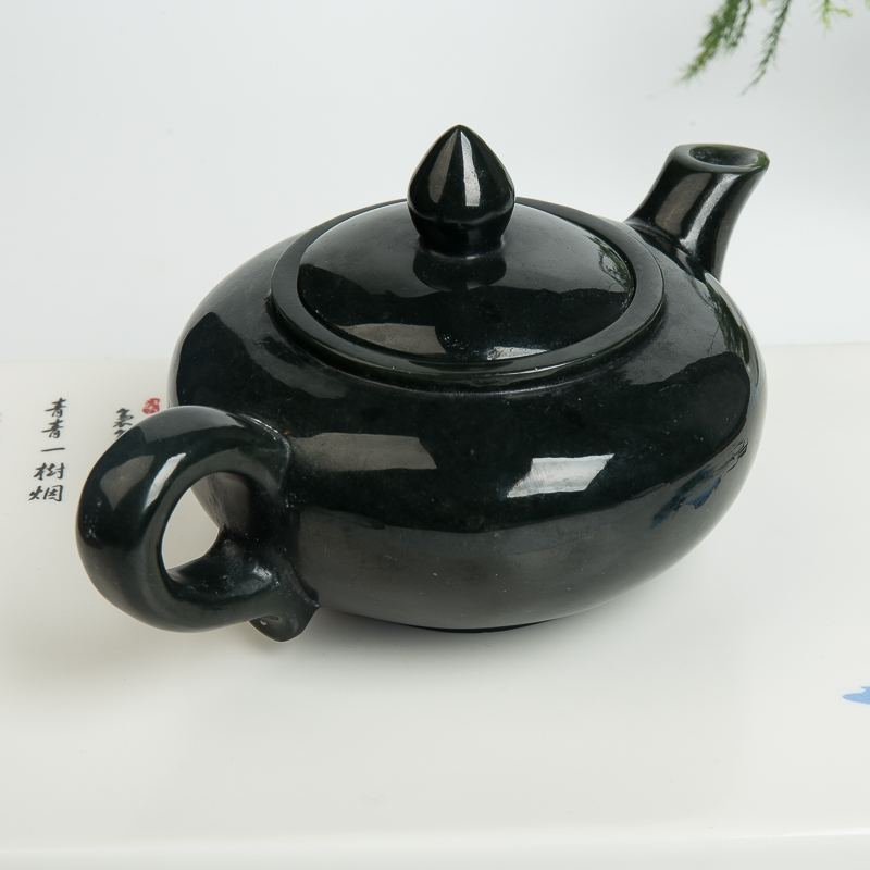 天然新疆和田青玉茶壶摆件-红掌柜