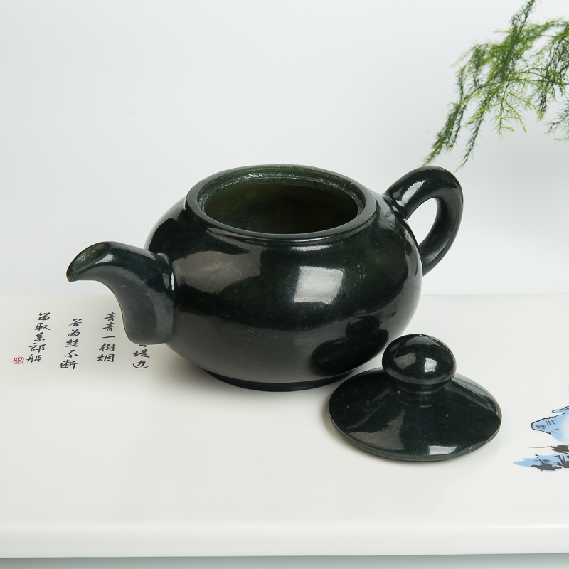 天然新疆山料和田青玉摆件-红掌柜