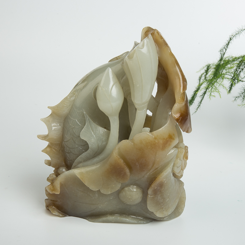天然俄罗斯山料和田玉年年有余摆件-红掌柜