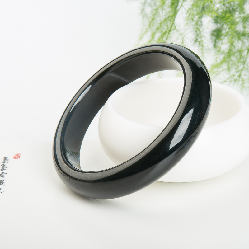 61mm天然新疆和田青玉手镯-红掌柜