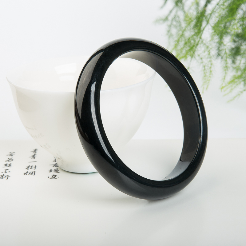 60mm天然新疆山料和田玉手镯-红掌柜