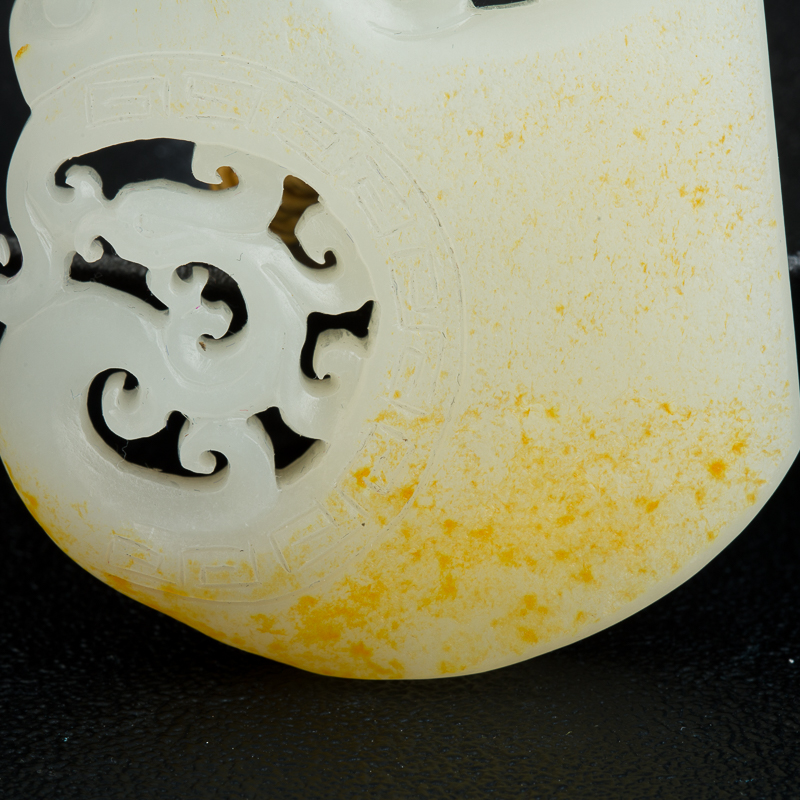 籽料俏色和田玉龙凤呈祥-红掌柜