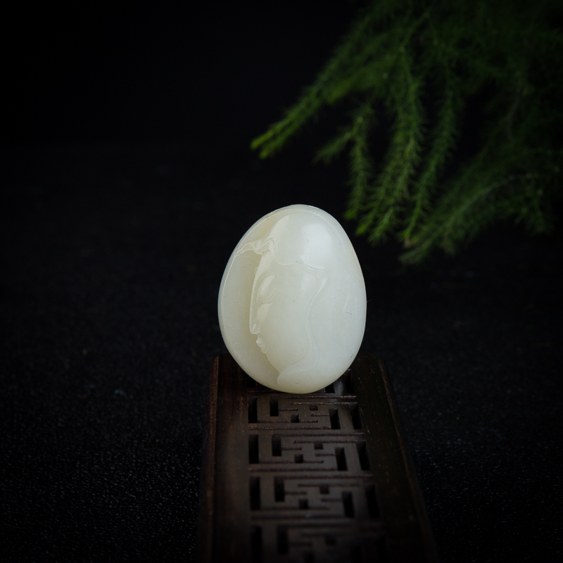 新疆天然籽料和田白玉观音头吊坠-红掌柜