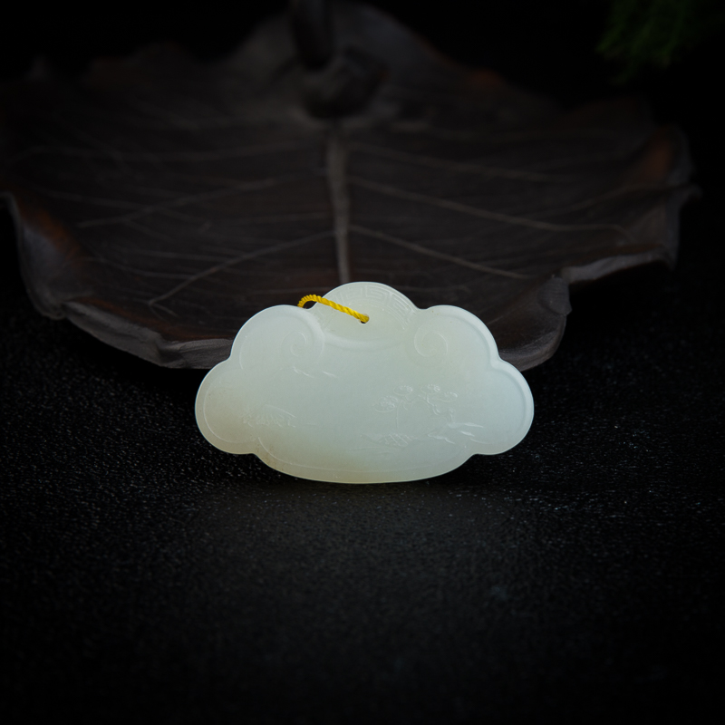 籽料和田白玉如意锁吊坠-红掌柜