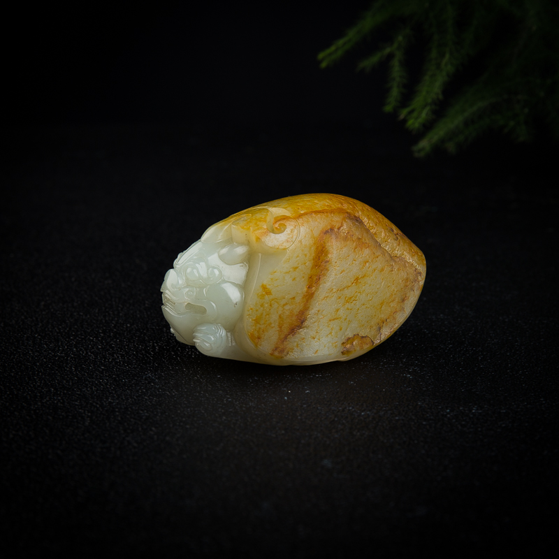 籽料俏色和田玉龙龟小摆件-红掌柜