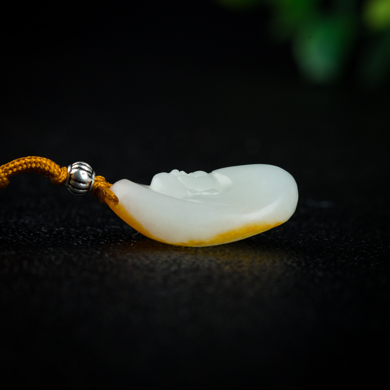 籽料和田玉吊坠-红掌柜