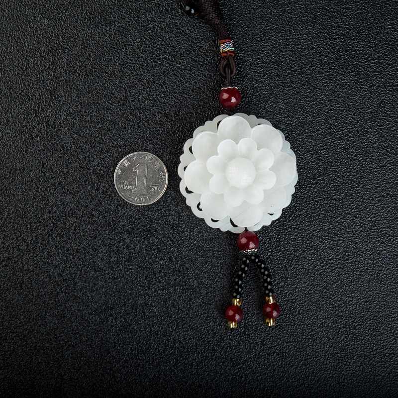 和田白玉花开富贵吊坠-红掌柜