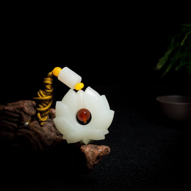 和田白玉花开并蒂吊坠-红掌柜