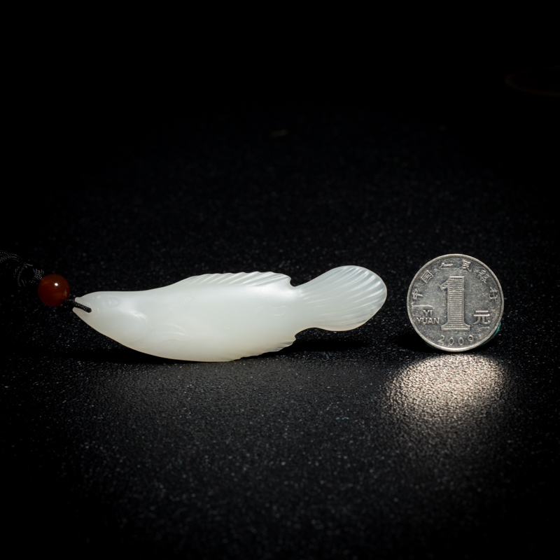 天然新疆籽料和田羊脂白玉游刃有余吊坠-红掌柜