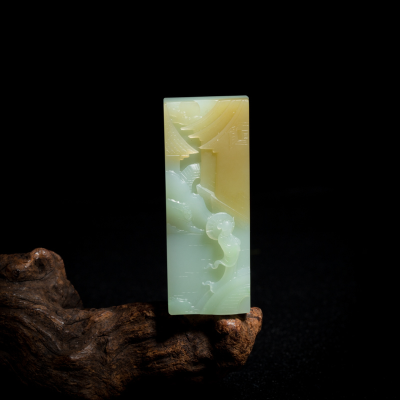 和田青玉蓦然回首吊坠-红掌柜