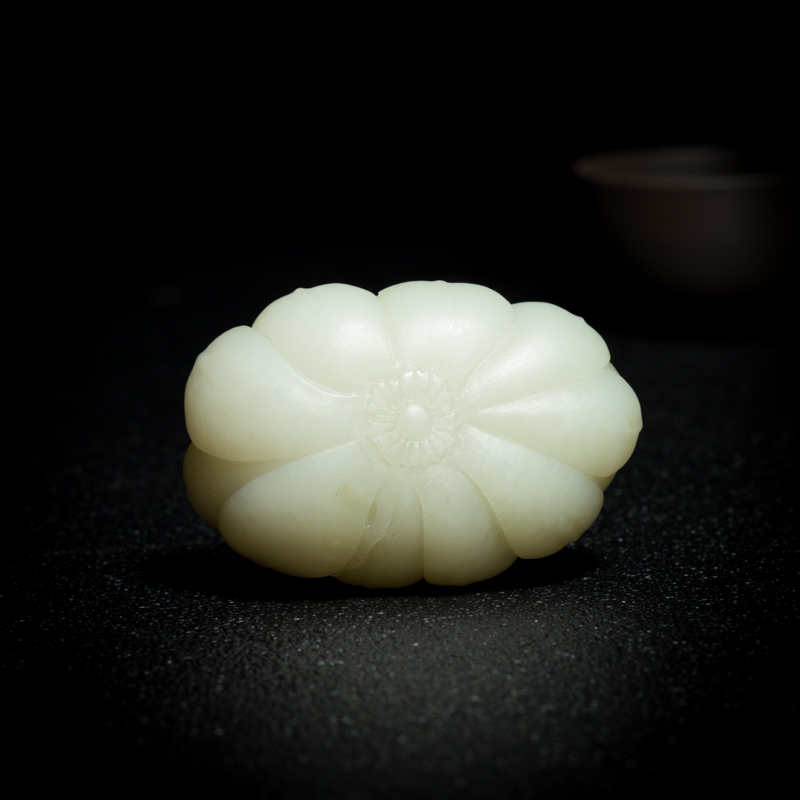 天然新疆俏色和田玉多子多福吊坠把件两用款-红掌柜