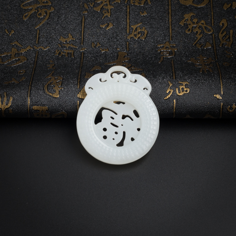 和田玉福字圆牌-红掌柜珠宝