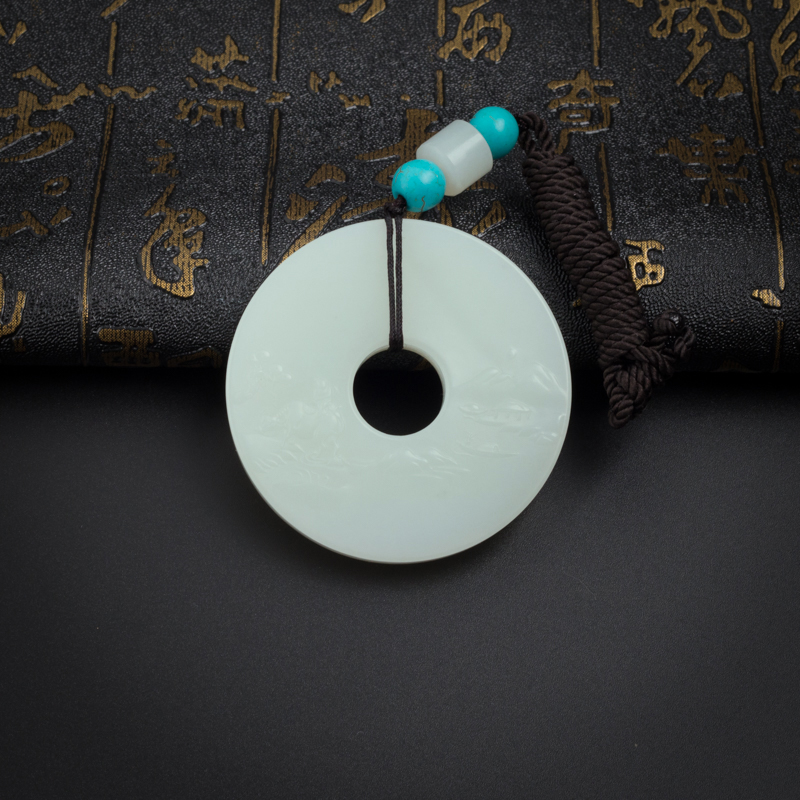 和田玉俏雕风景怀古吊坠-红掌柜