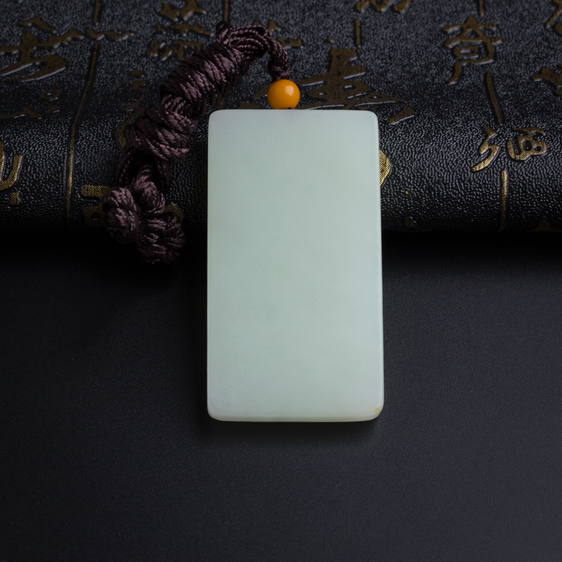 俄料和田玉龙牌吊坠-红掌柜