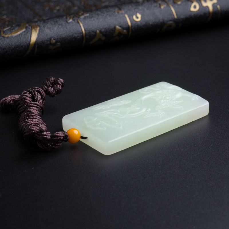 俄料和田玉龙牌-红掌柜