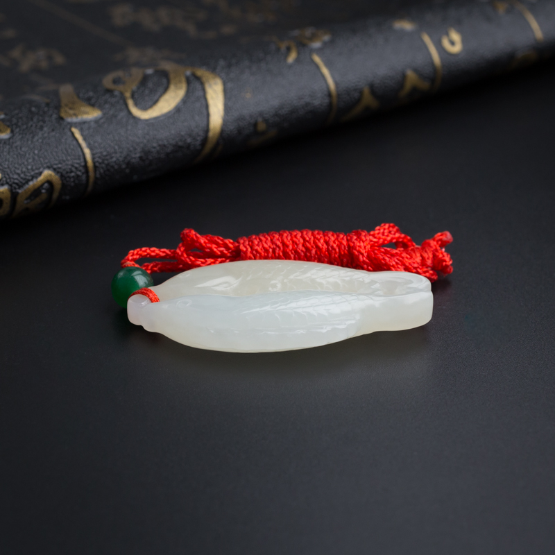 新疆和田玉吊坠-红掌柜