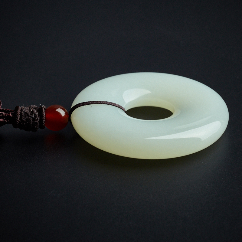 新疆天然和田玉-红掌柜