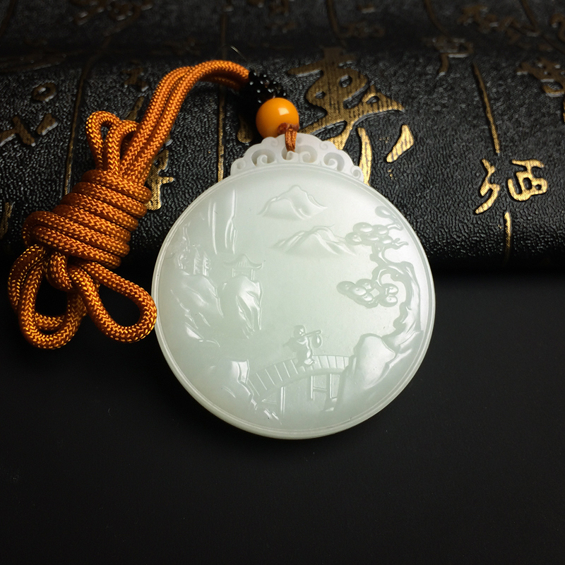 和田白玉山水挂件-红掌柜