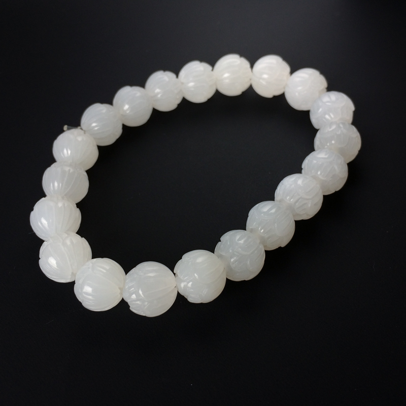 青海和田玉-红掌柜