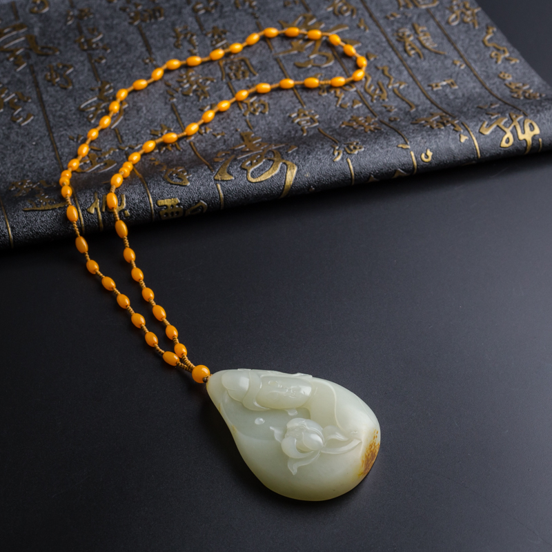和田玉观音吊坠-红掌柜