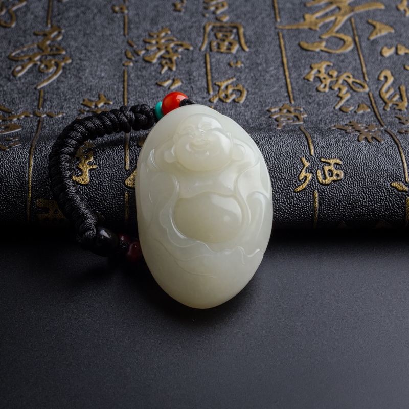 新疆籽料带皮和田玉弥勒佛吊坠 - 红掌柜