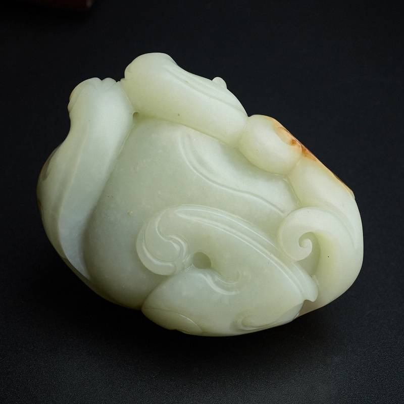 新疆带皮和田玉籽料手把件 - 红掌柜