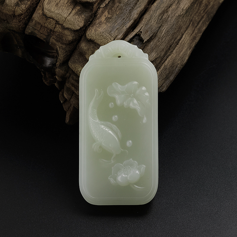 俄料和田玉鱼牌吊坠 - 红掌柜