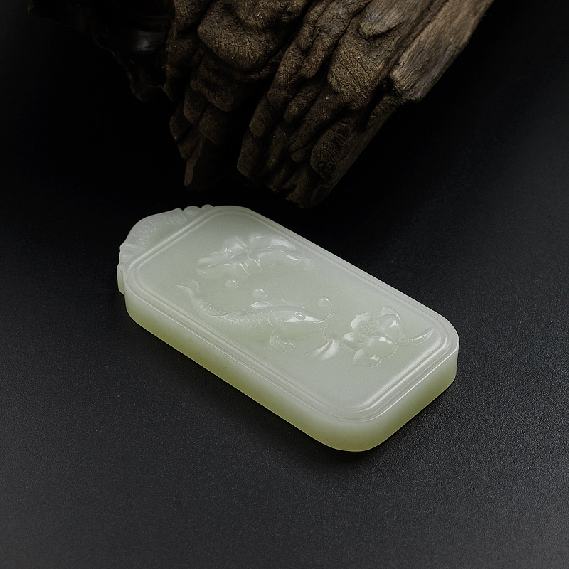 和田玉鱼牌挂坠 - 红掌柜