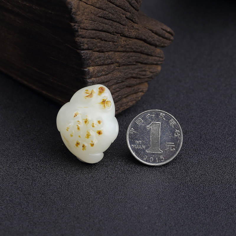 和田玉三足金蟾吊坠-红掌柜