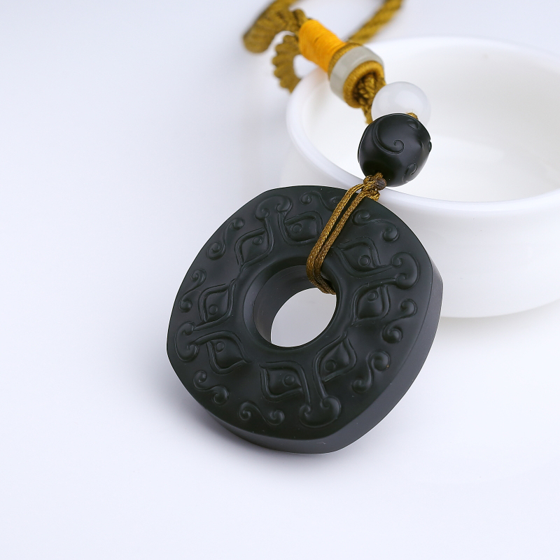 青海山料和田墨玉兽面手把件-红掌柜