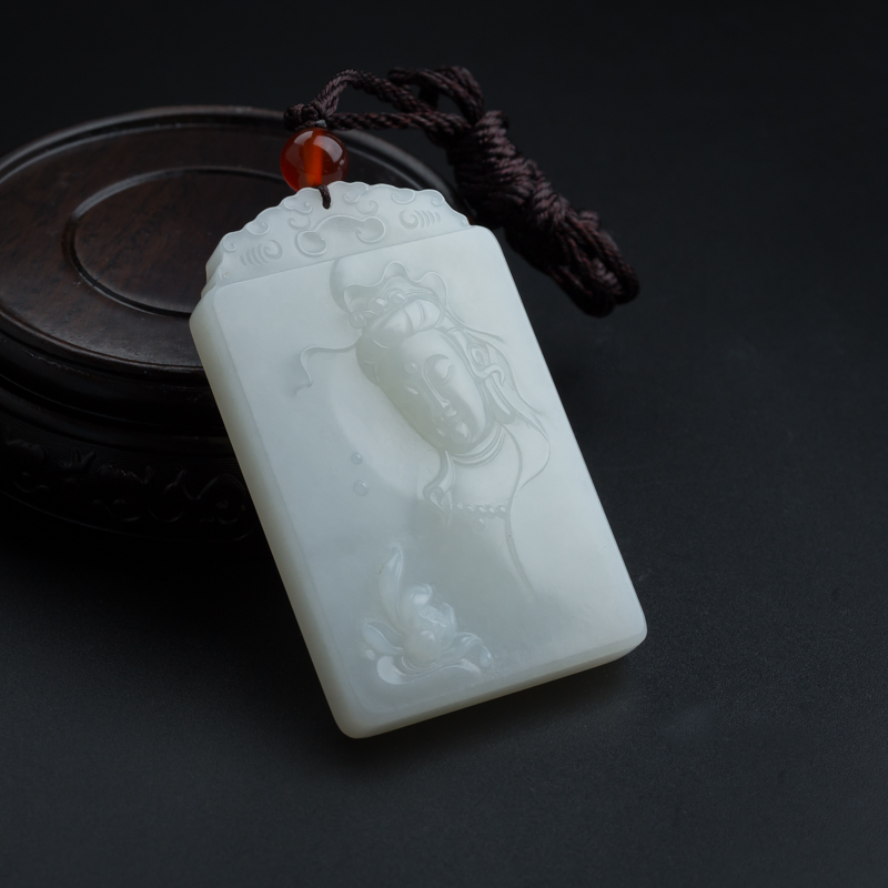 和田玉观音挂坠-红掌柜