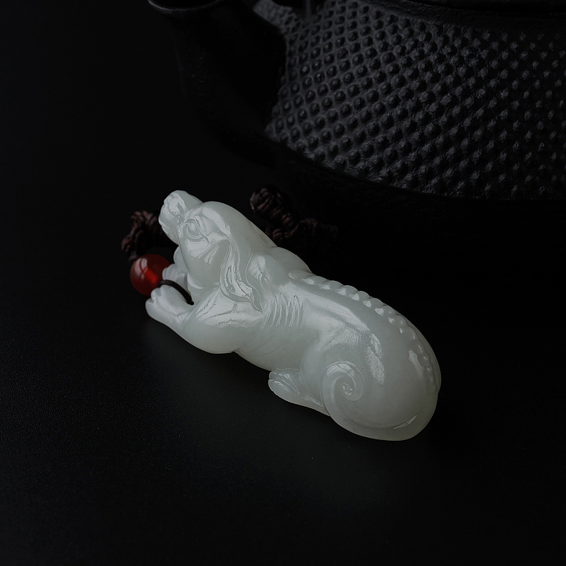 和田玉狗挂件-红掌柜