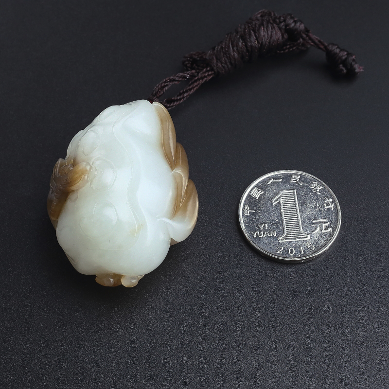 新疆和田玉吊坠-红掌柜