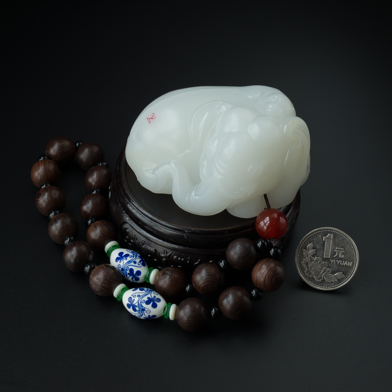 新疆和田玉 - 红掌柜