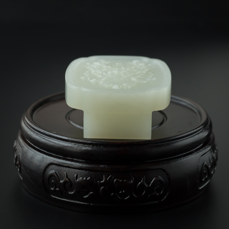 天然和田玉龙皮带扣-红掌柜