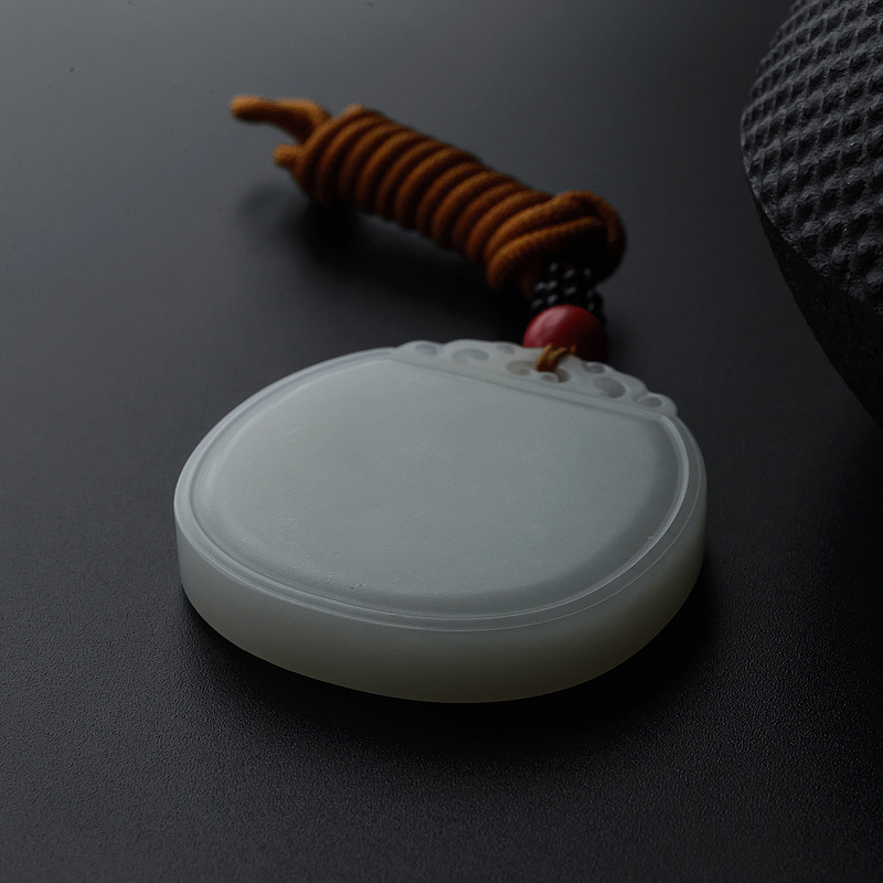 新疆料和田玉吊坠-红掌柜