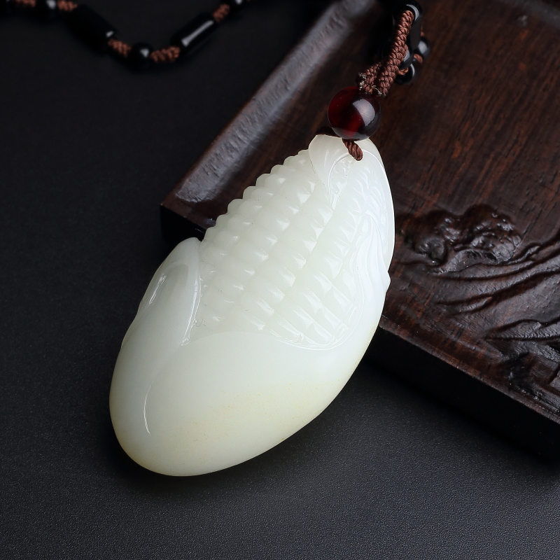 新疆天然和田玉吊坠-红掌柜