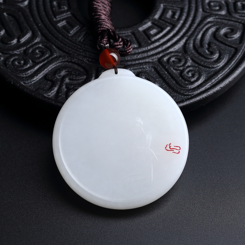 和田玉吊坠-红掌柜