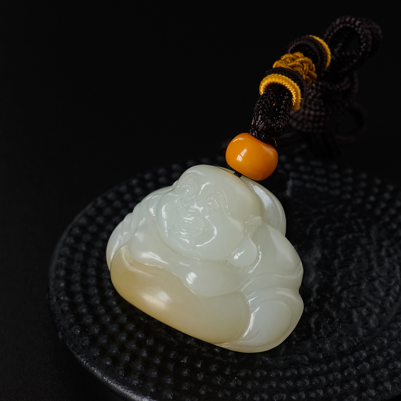 和田玉吊坠-红掌柜