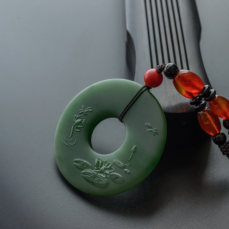 和田碧玉平安扣-红掌柜